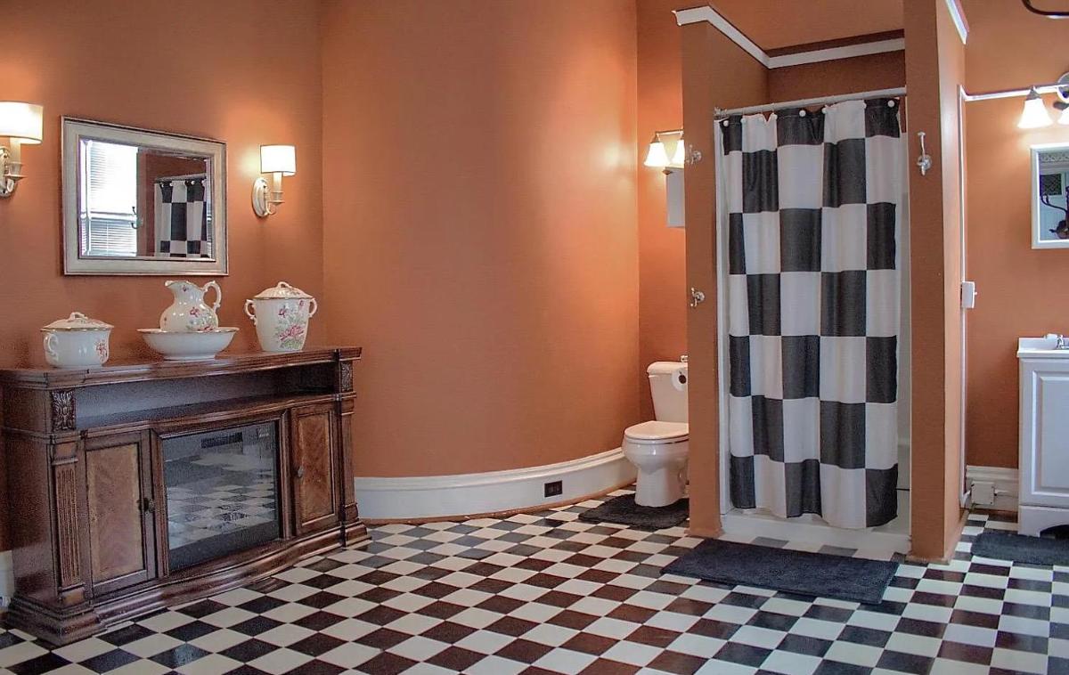 Shamokin Bed and Breakfast - Housity
