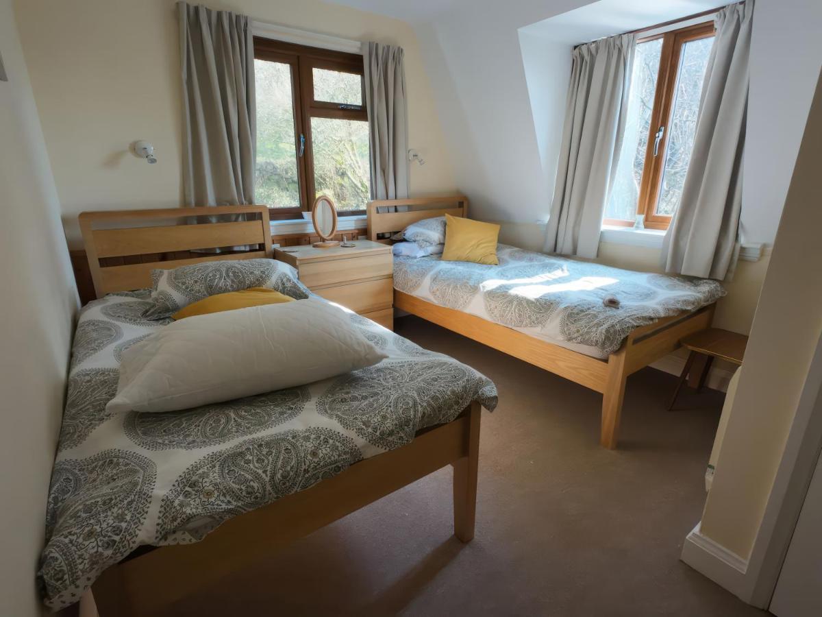 Wood End - Housity