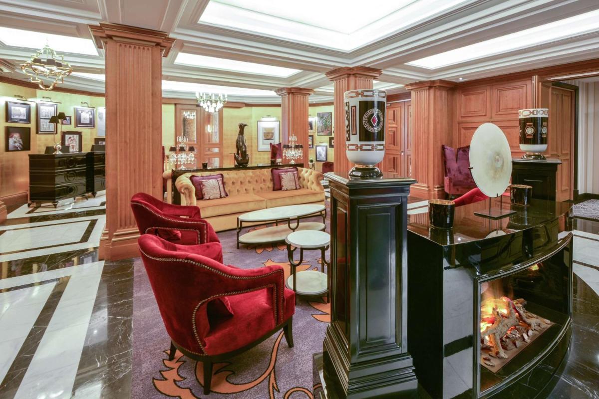 Maison Astor Paris, Curio Collection by Hilton - Housity