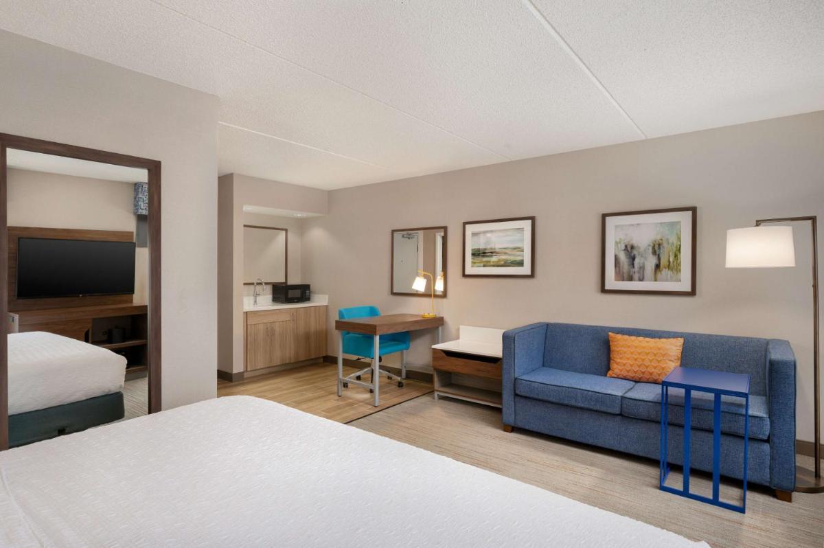 Hampton Inn Bloomsburg - Housity