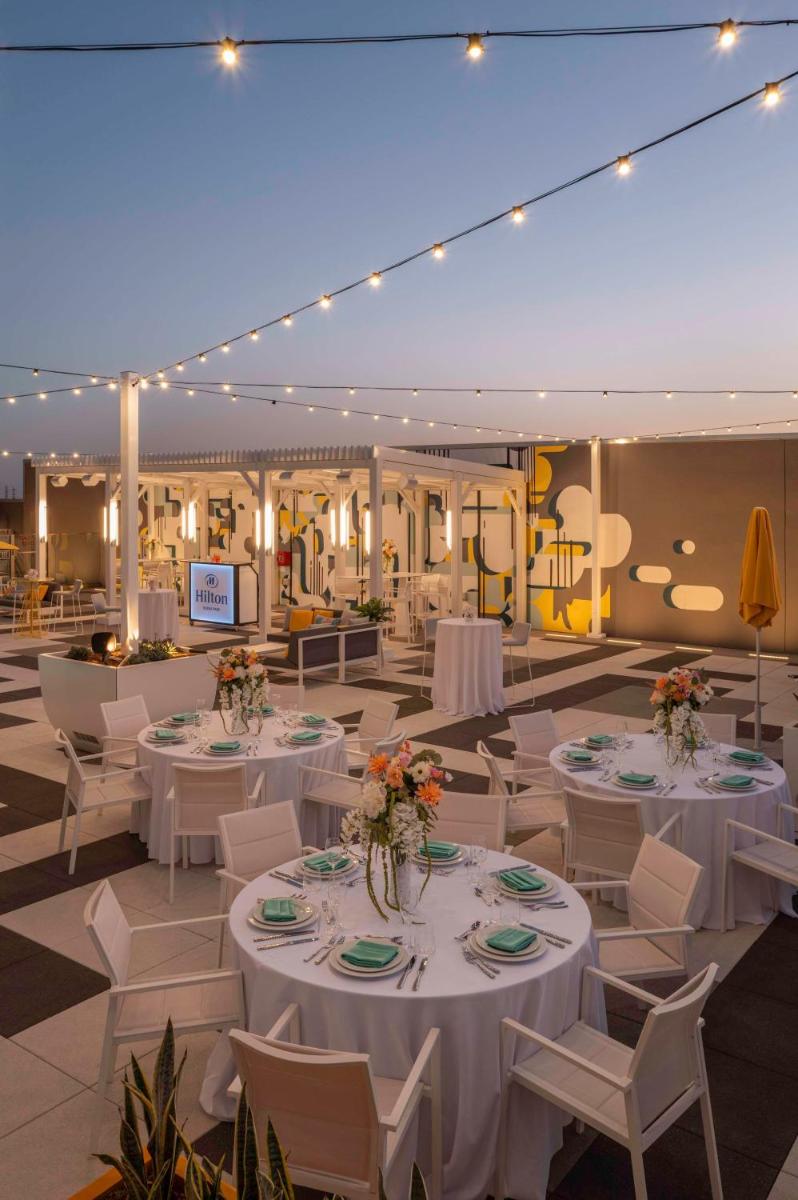 Hilton Buena Park Anaheim - Housity