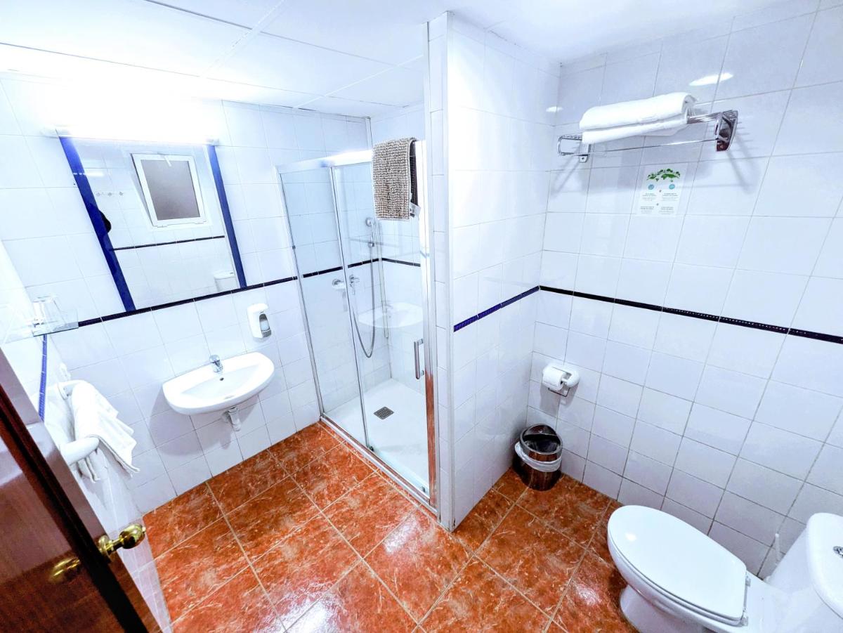 Hostal Jentoft - Housity