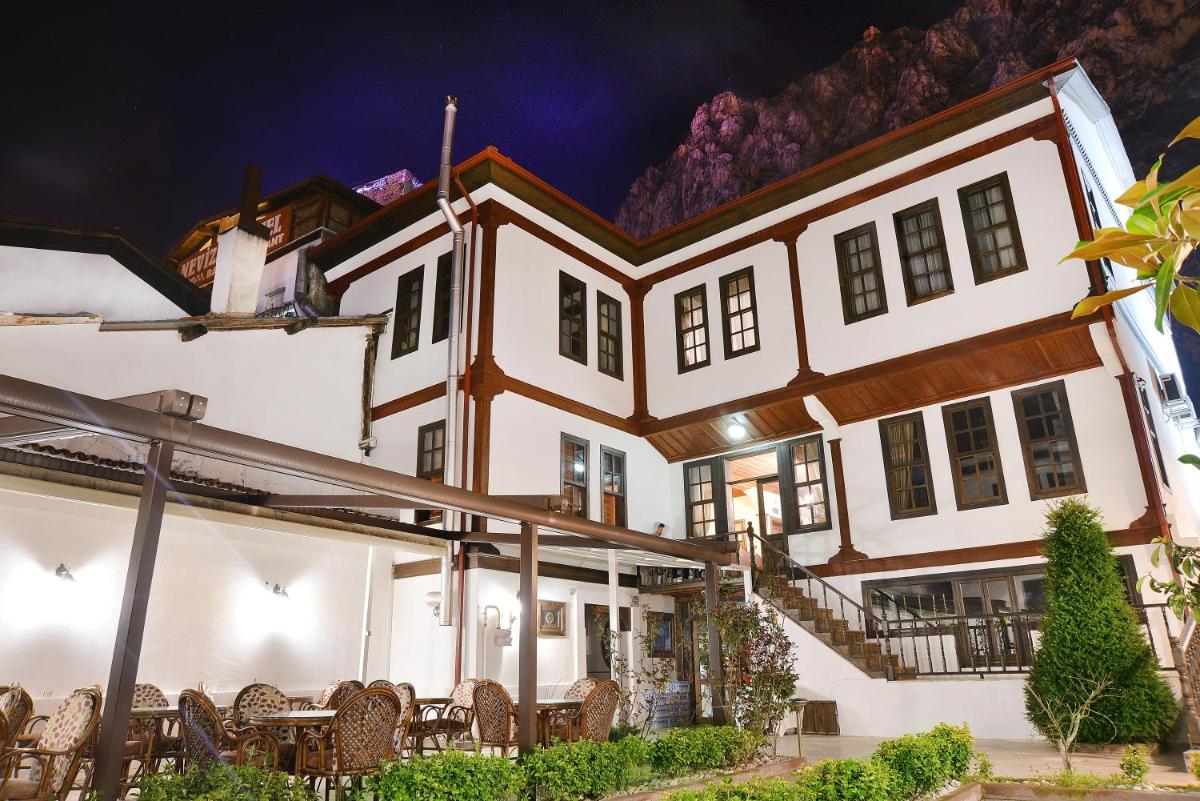 Suitetrails - Uluhan Hotel