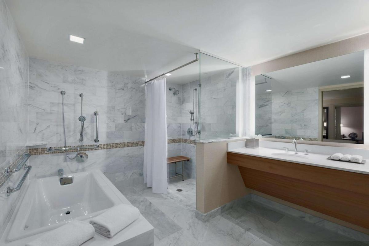 Hilton Salt Lake City Center - Hizvo