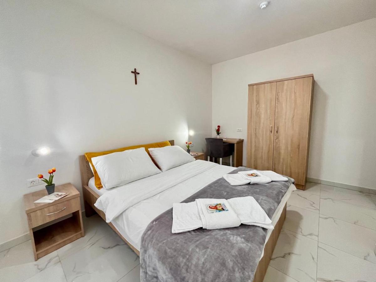 CASA della FIAMMA D'AMORE di MARIA - Housity