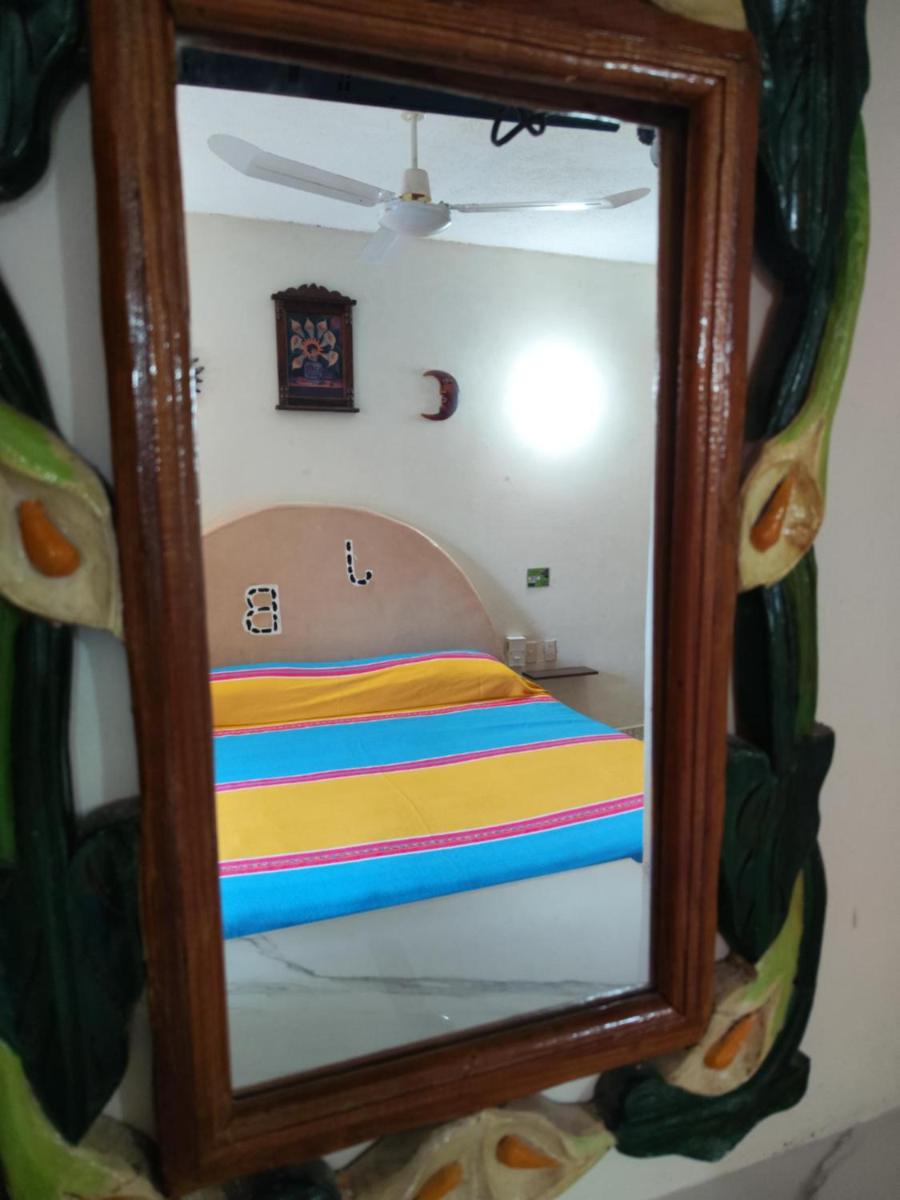 Hotel J.B. - Housity