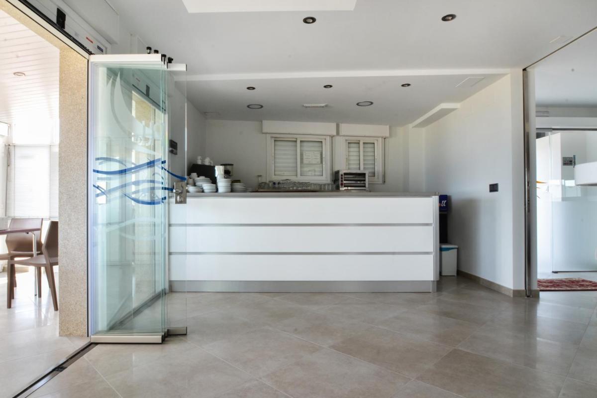 Hotel Playa - Housity