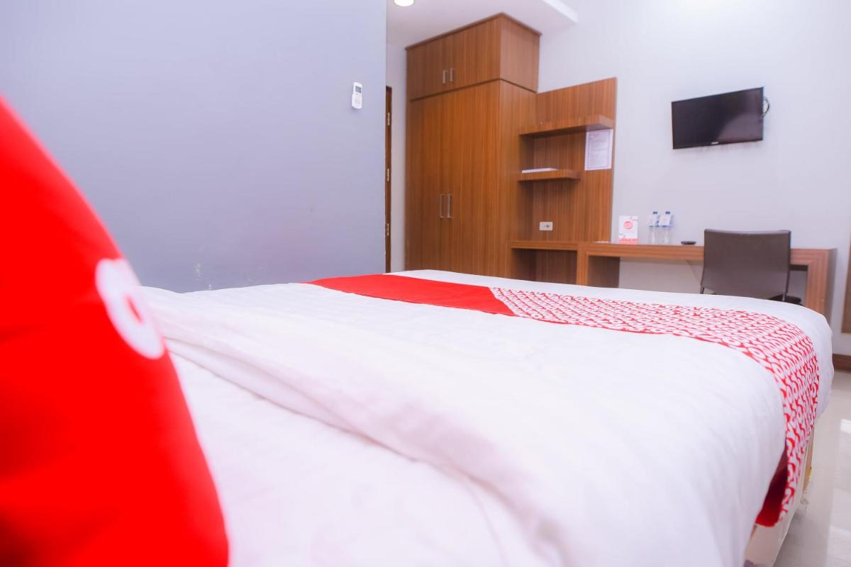 Super OYO Capital O 1630 Hotel Syariah Ring Road - Housity