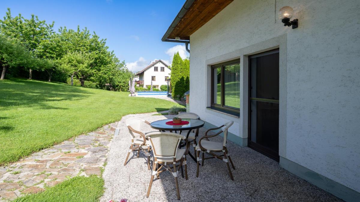 Ferienwohnungen Presslauer Mori - Haus Irmgard - Housity