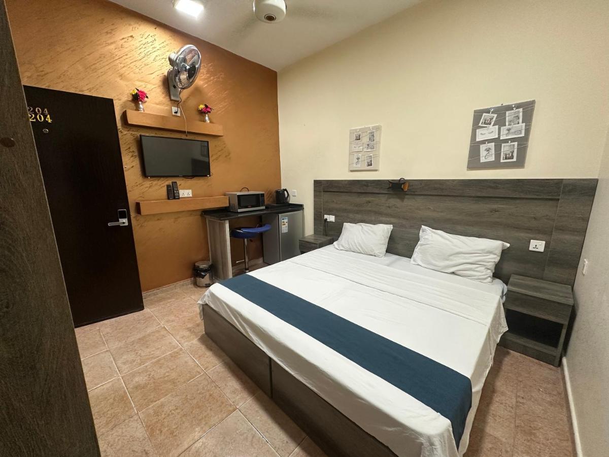 Relax House For Studio Rooms Apartment - Housity