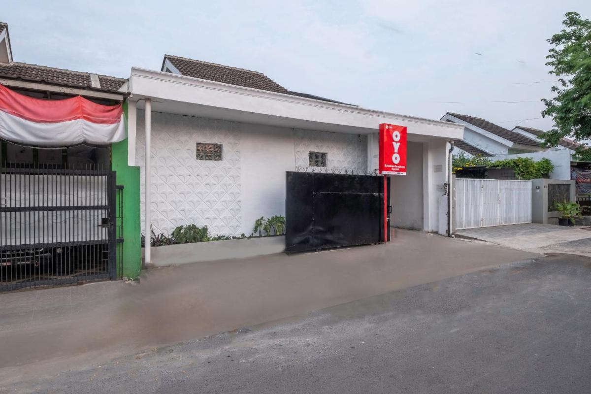OYO Life 2391 Baladewa Residence Syariah - Housity