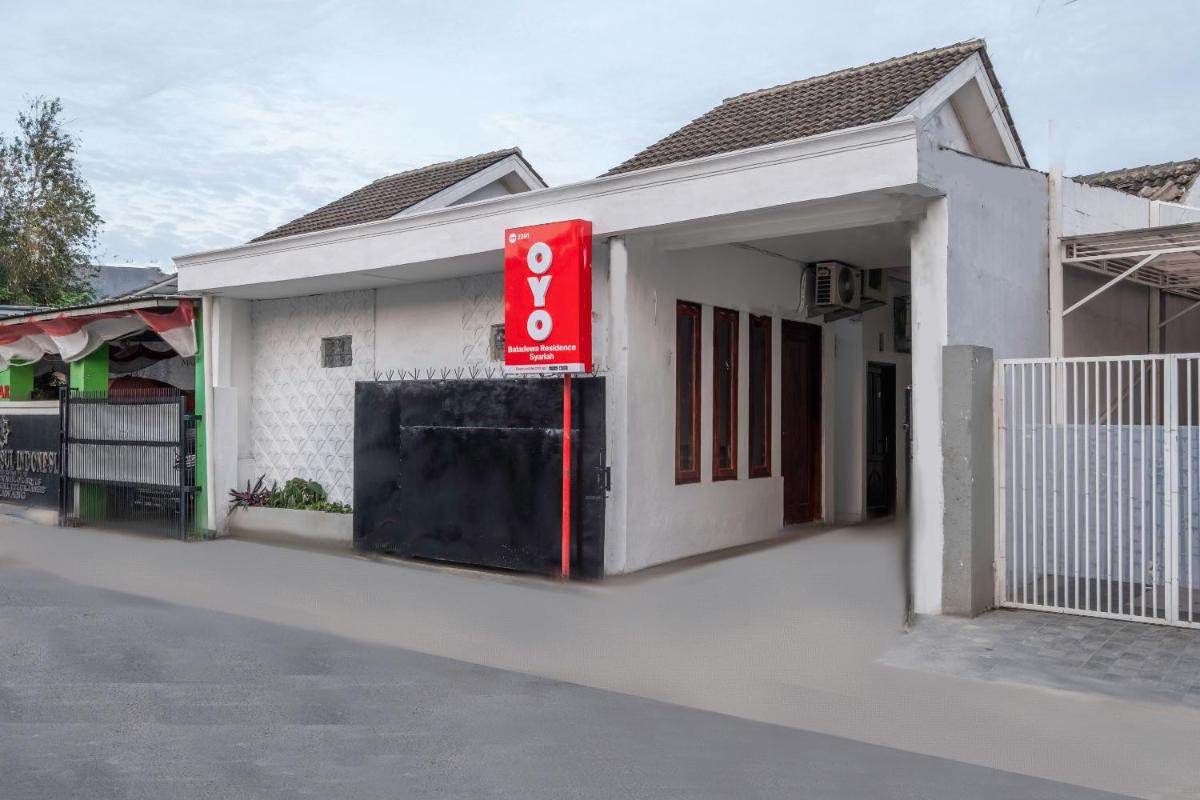 OYO Life 2391 Baladewa Residence Syariah - Housity