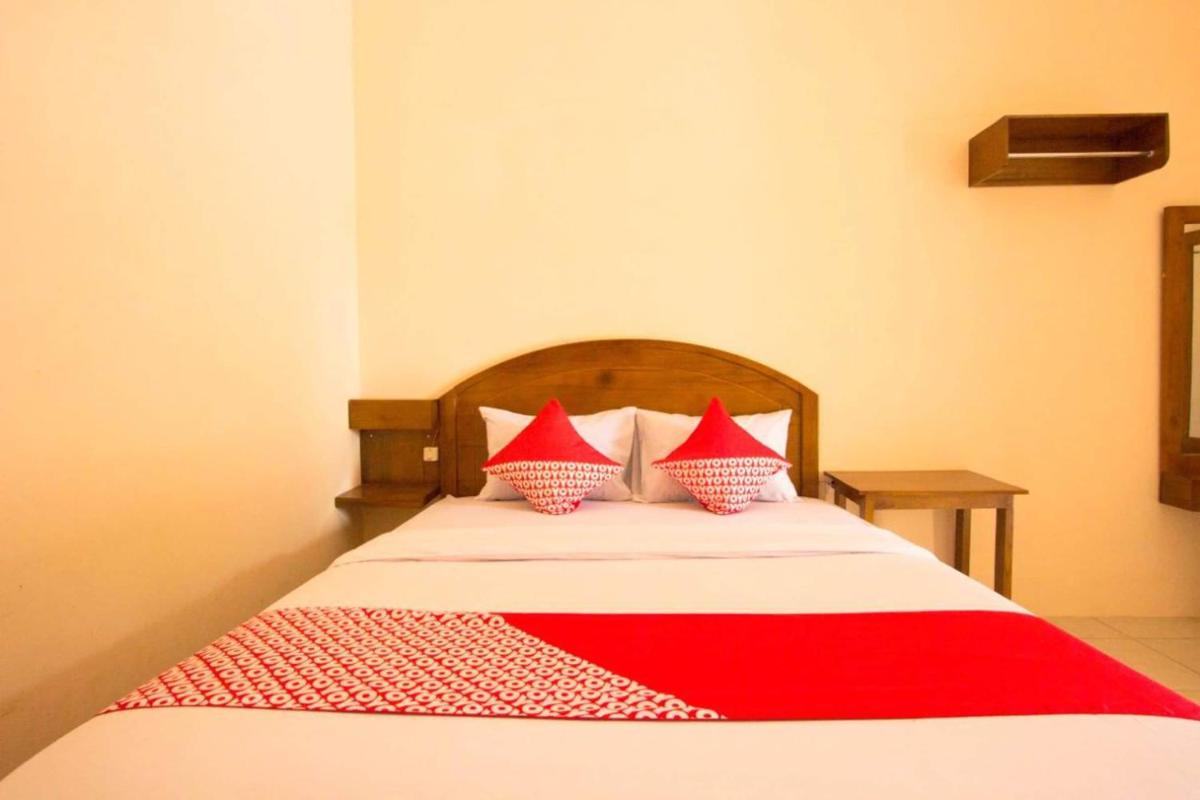 OYO 3024 Hotel Kebon Manis - Housity
