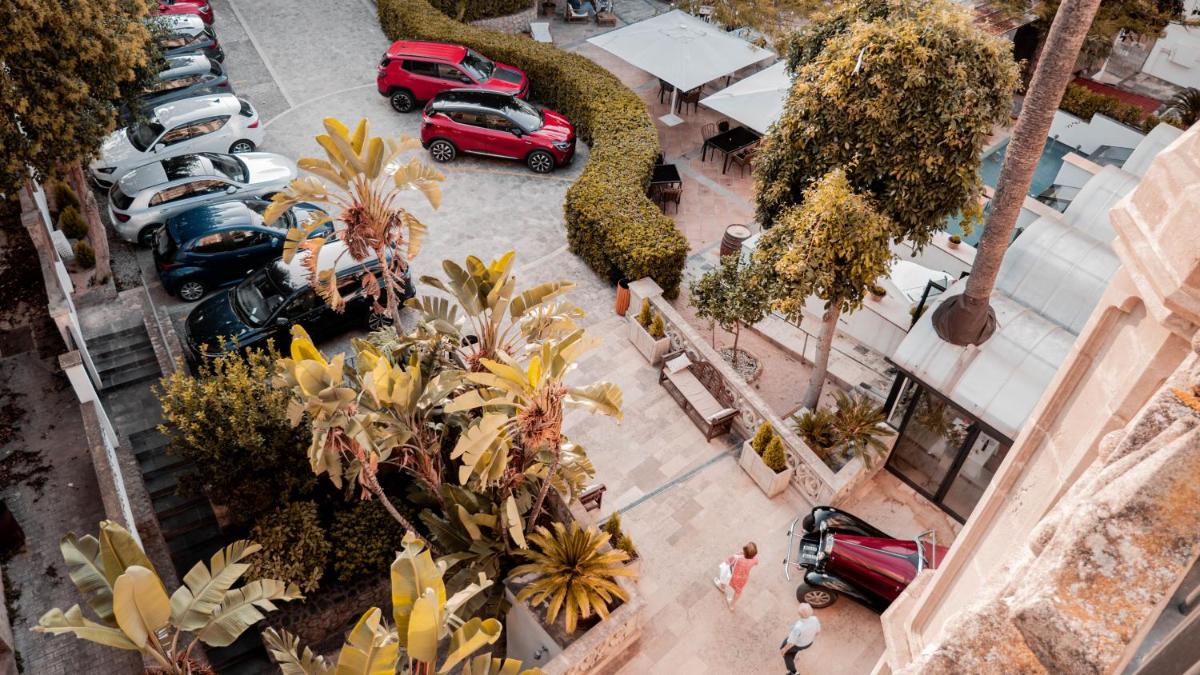 El barrio de los alrededores o un barrio cerca de este hotel