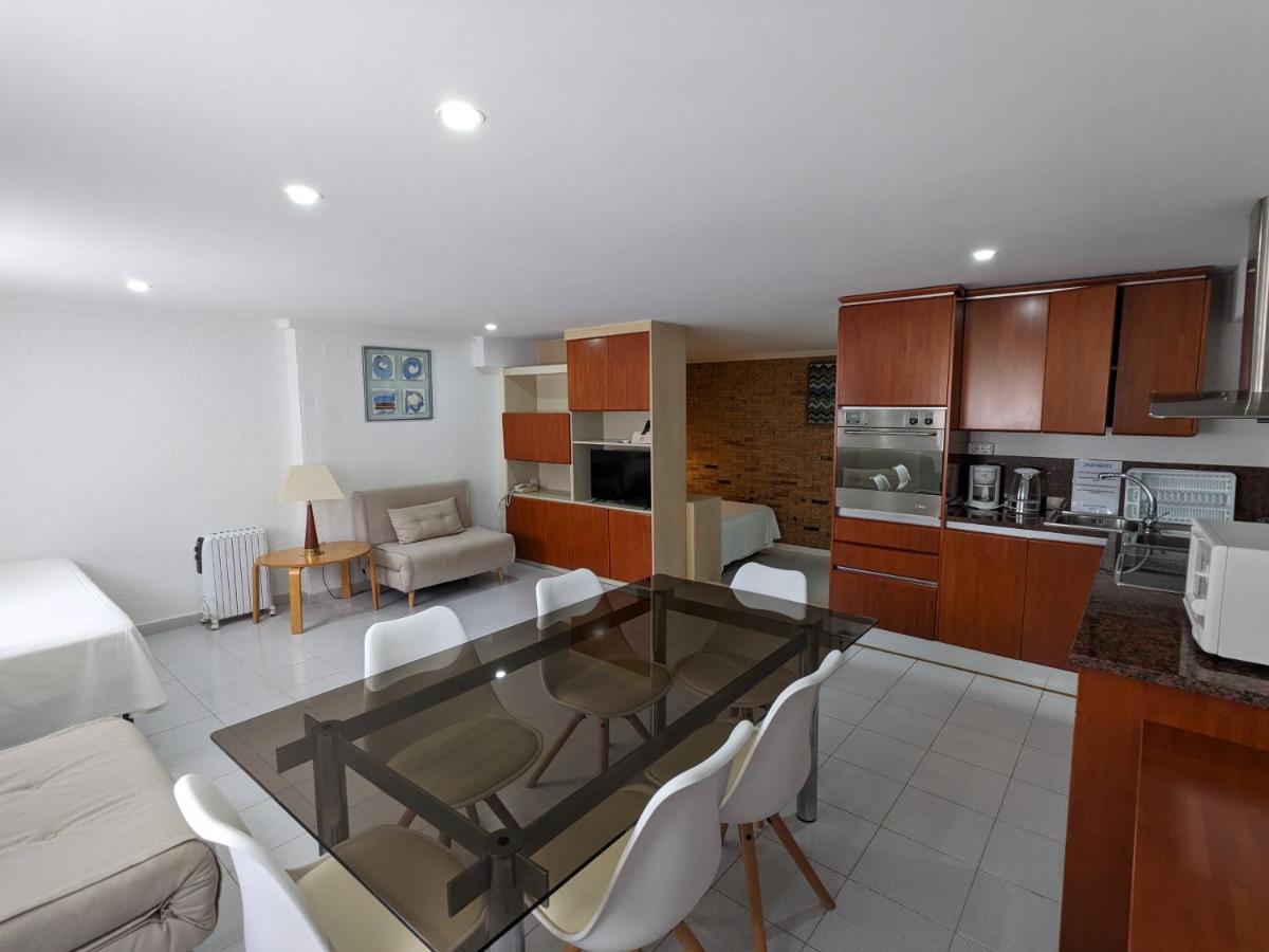 Hotel Capri - Housity
