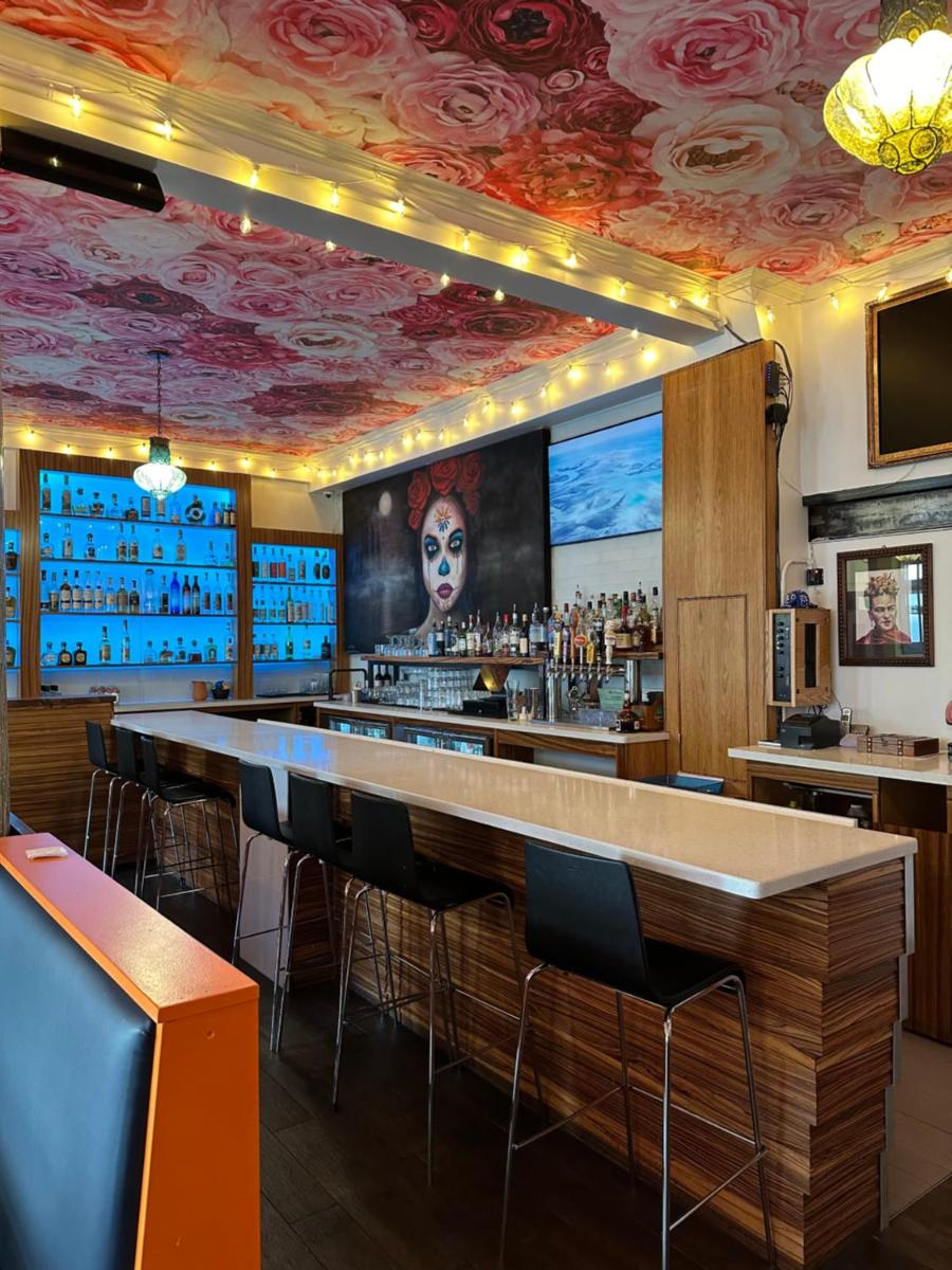 Moore Hotel - Housity