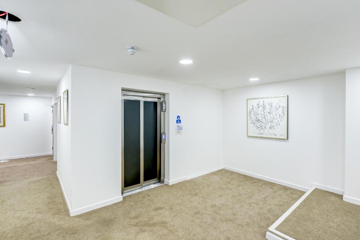 OYO Plymouth Central Hotel - Housity