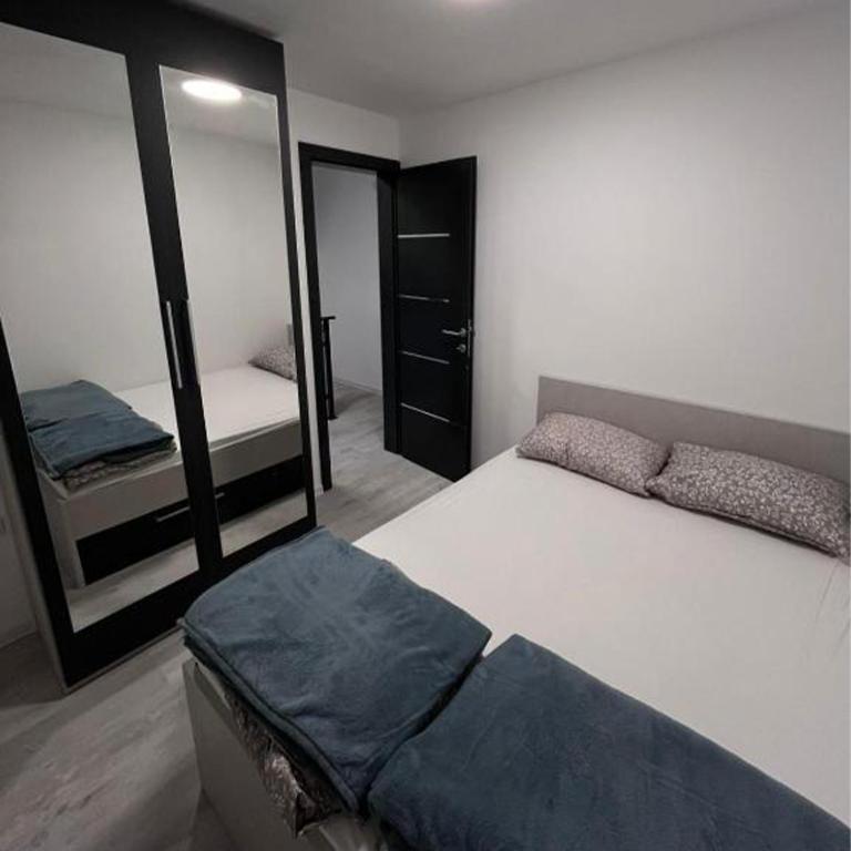 Villa Imperia for rent - Banja Luka Krupa na Vrbasu - Housity