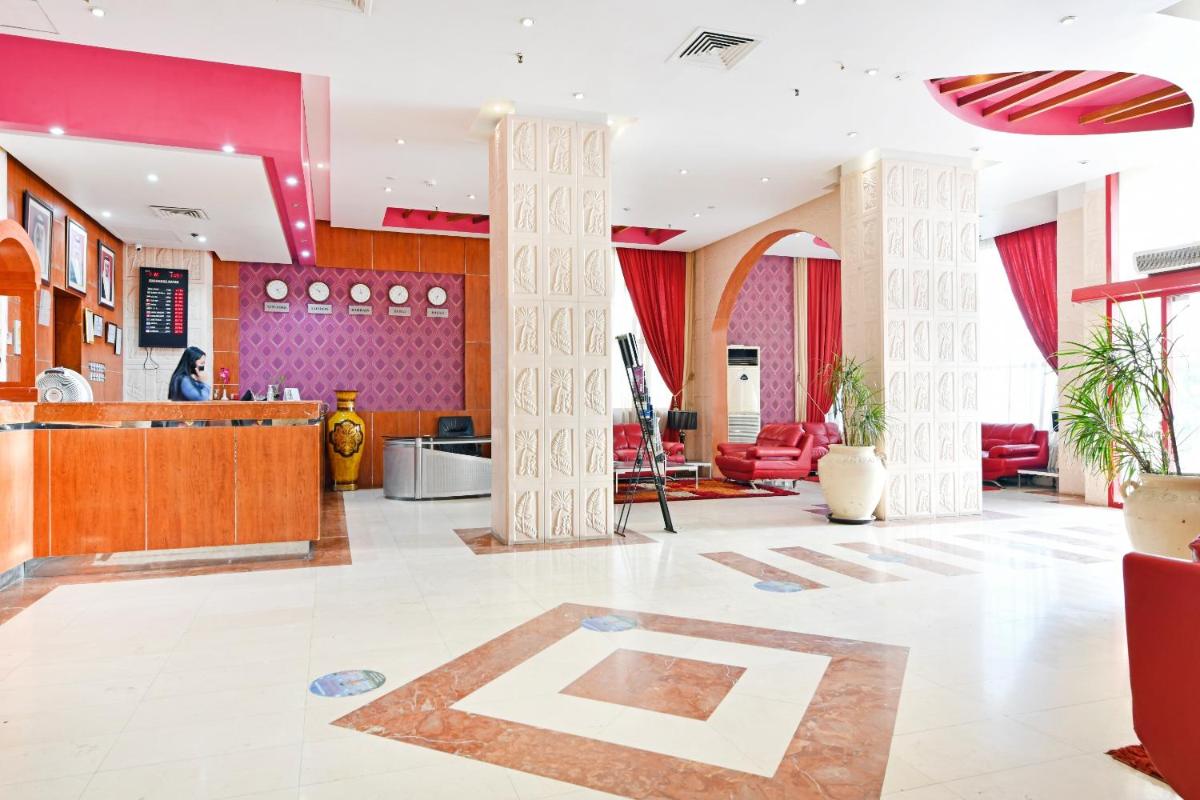 OYO 118 Revira Hotel - Hizvo