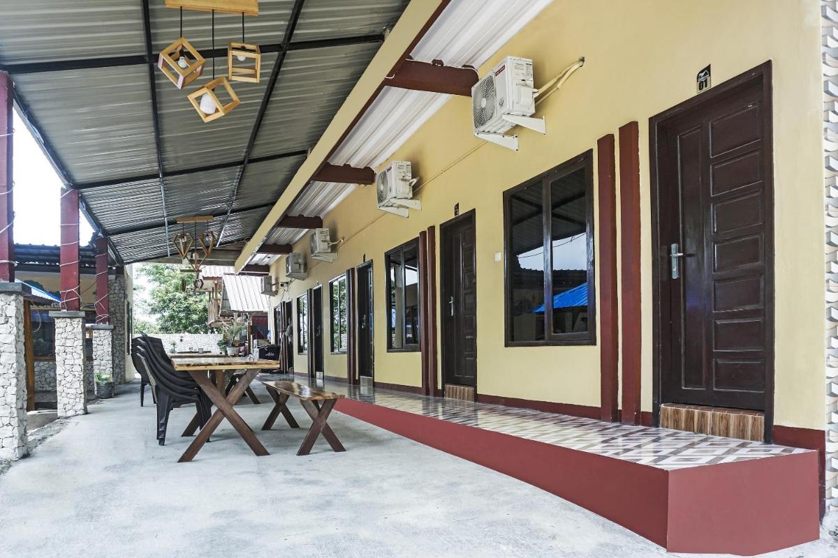 OYO 90925 Penginapan Dafandra Beach Near Pantai Tanjung Bira - Housity