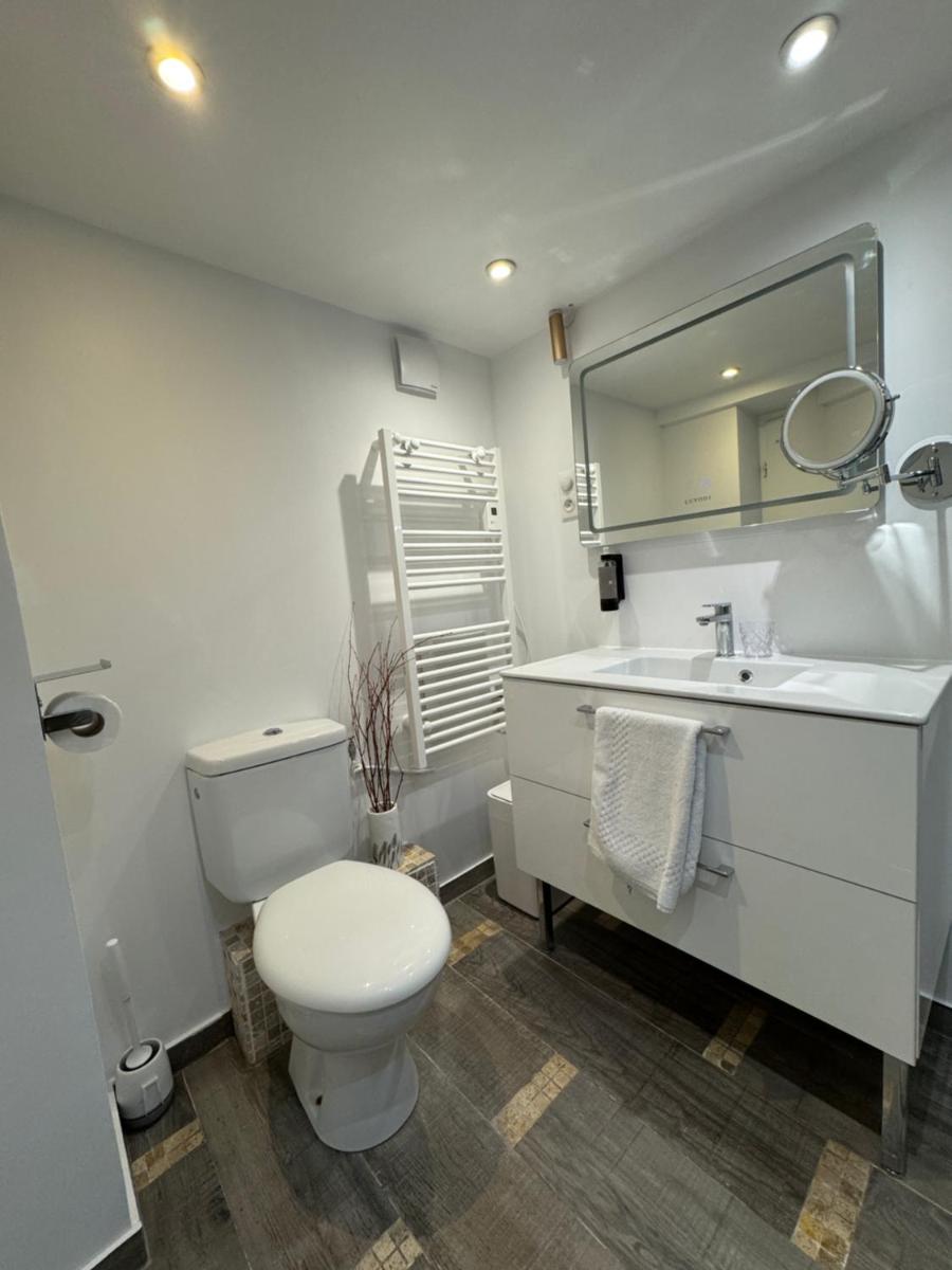 Salle de bains dans l'établissement La Bastide Gourmande