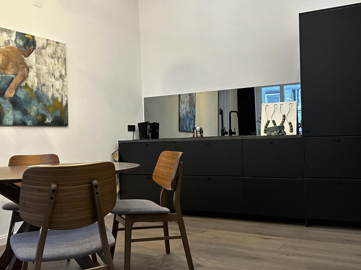 Kaiserin Sissi - City Apartment Downtown Vienna - Housity