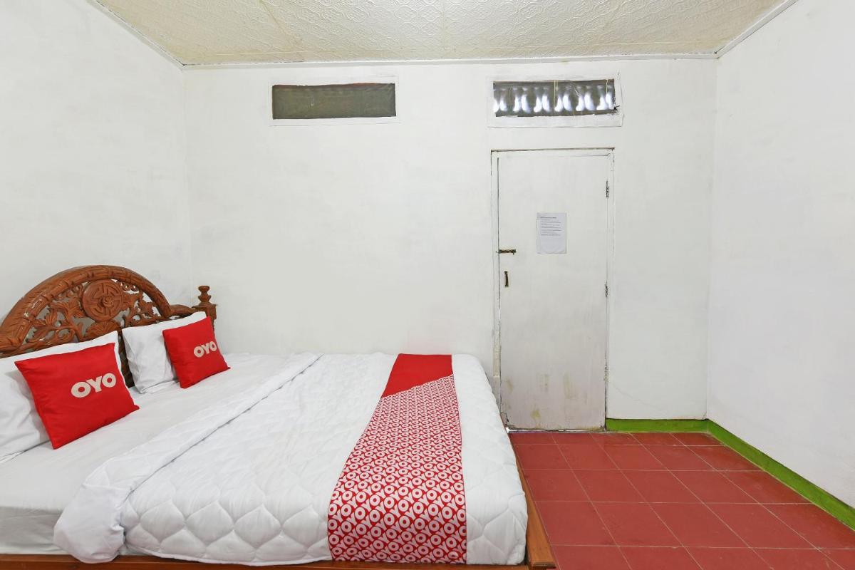 SPOT ON 91270 Hotel Arimbi - Housity