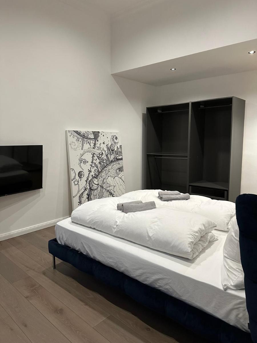 Kaiserin Sissi - City Apartment Downtown Vienna - Housity