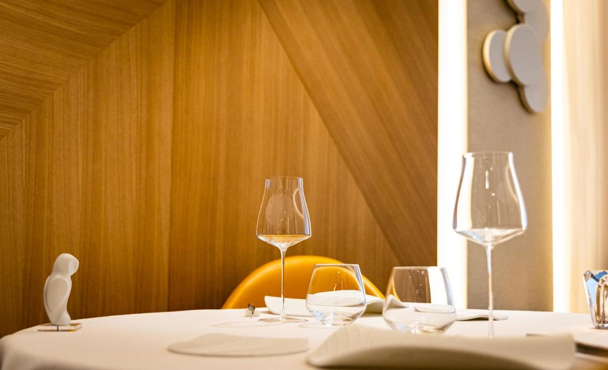 Boissons dans l'établissement Chapeau Rouge par William Frachot - Hôtel Espace Bien-être & Restaurant étoilé