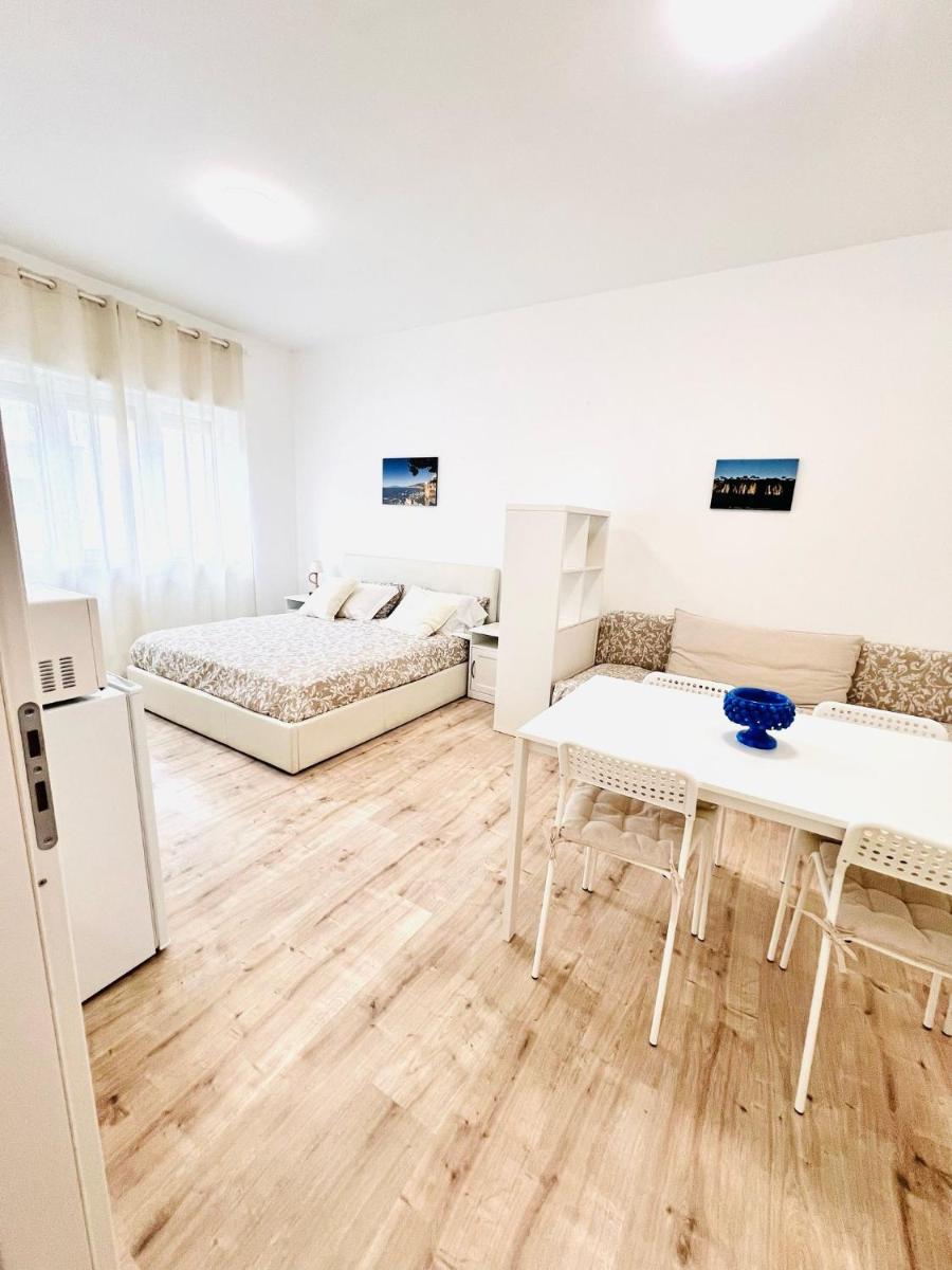 Piazza Lauro Suites - Hizvo