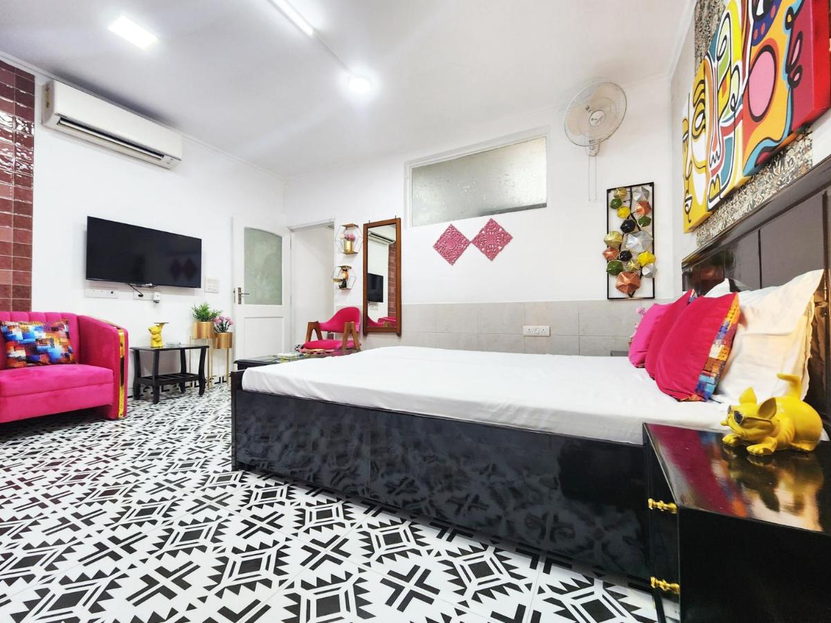 Economical Cozy 1BHK Prime Location South Delhi 1 - Housity