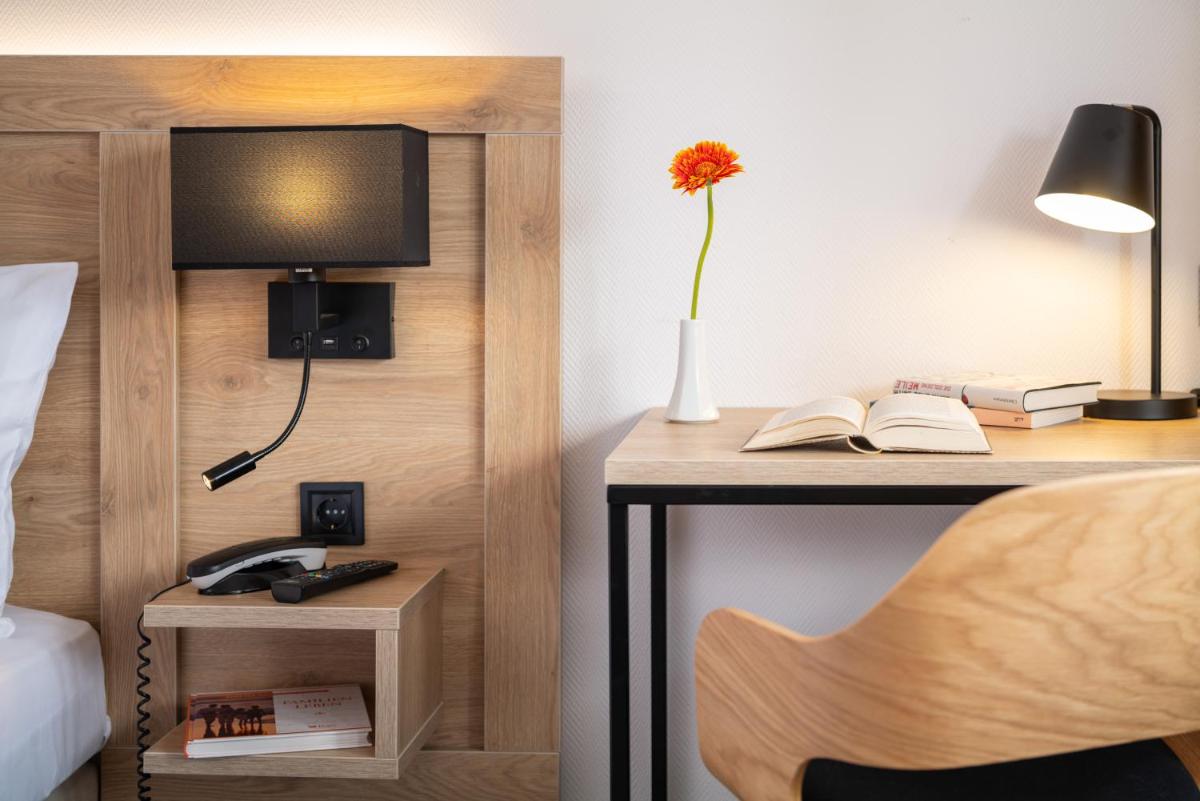 Hotel Jean-Paul - Housity