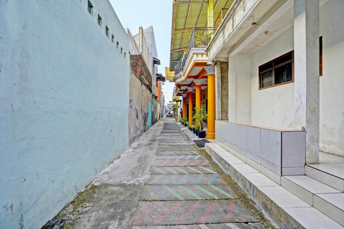 OYO Life 91884 Kost Kusuma Dewi Syariah - Housity