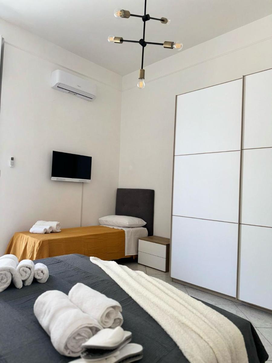 Holiday House Station - Housity