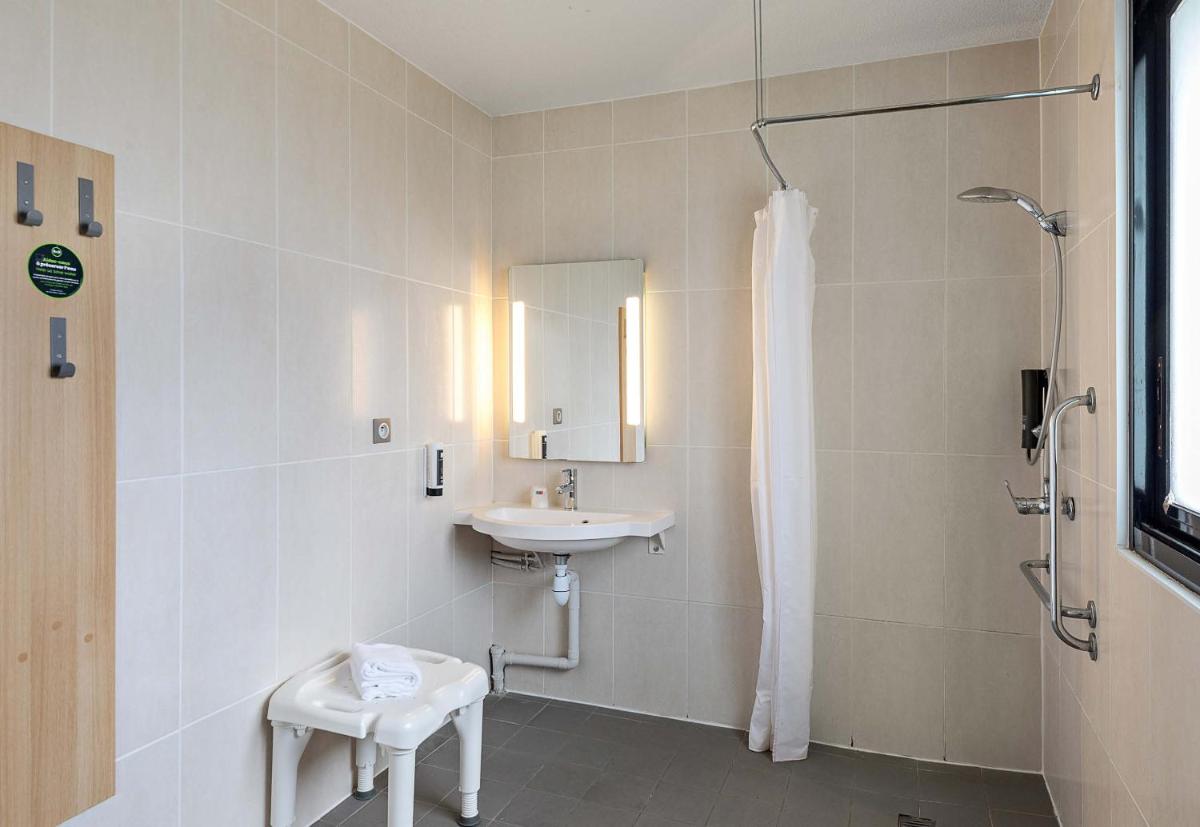 B&B HOTEL Rouen Saint-Étienne-du-Rouvray - Housity