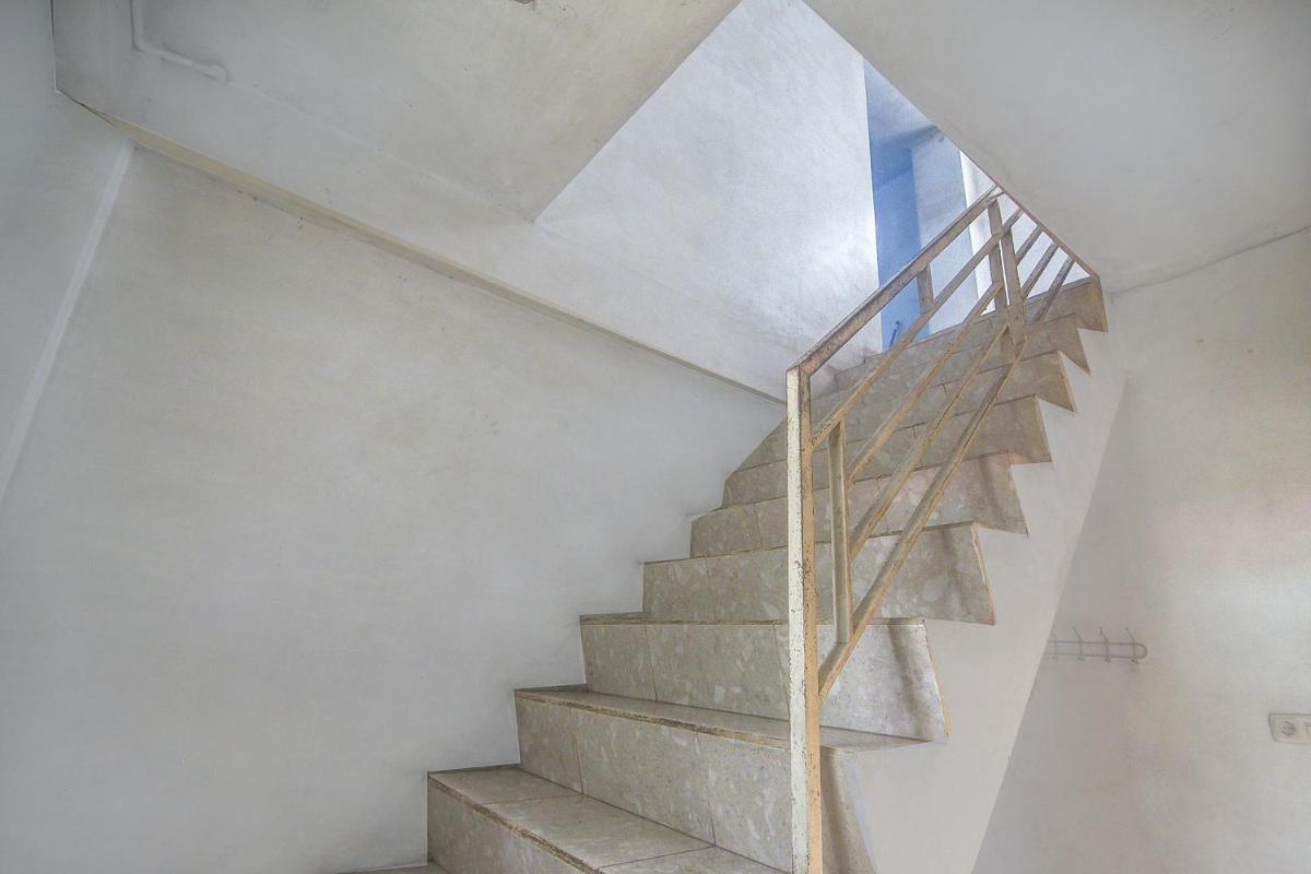 Hotel O Borneo - Housity