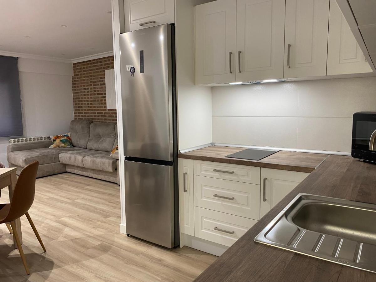 Apartamento Turístico HUGO DE PILAR - Housity