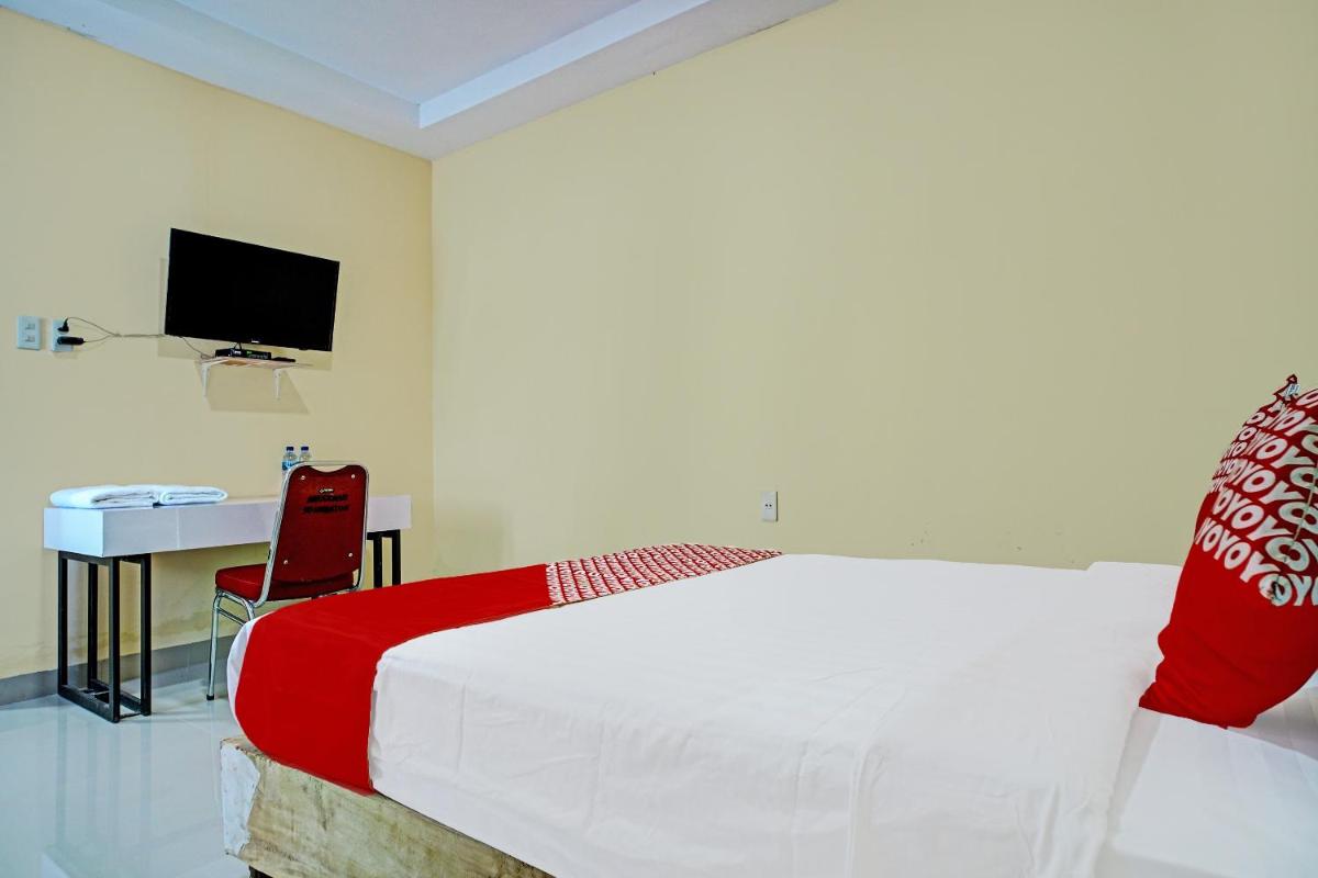 Capital O 92364 Hotel Anugerah Soambaton Resto & Waterboom - Housity
