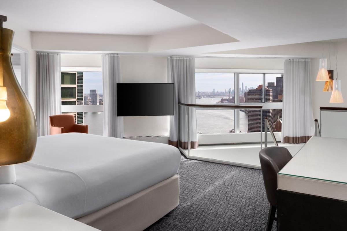 Millennium Hilton New York One UN Plaza - Housity
