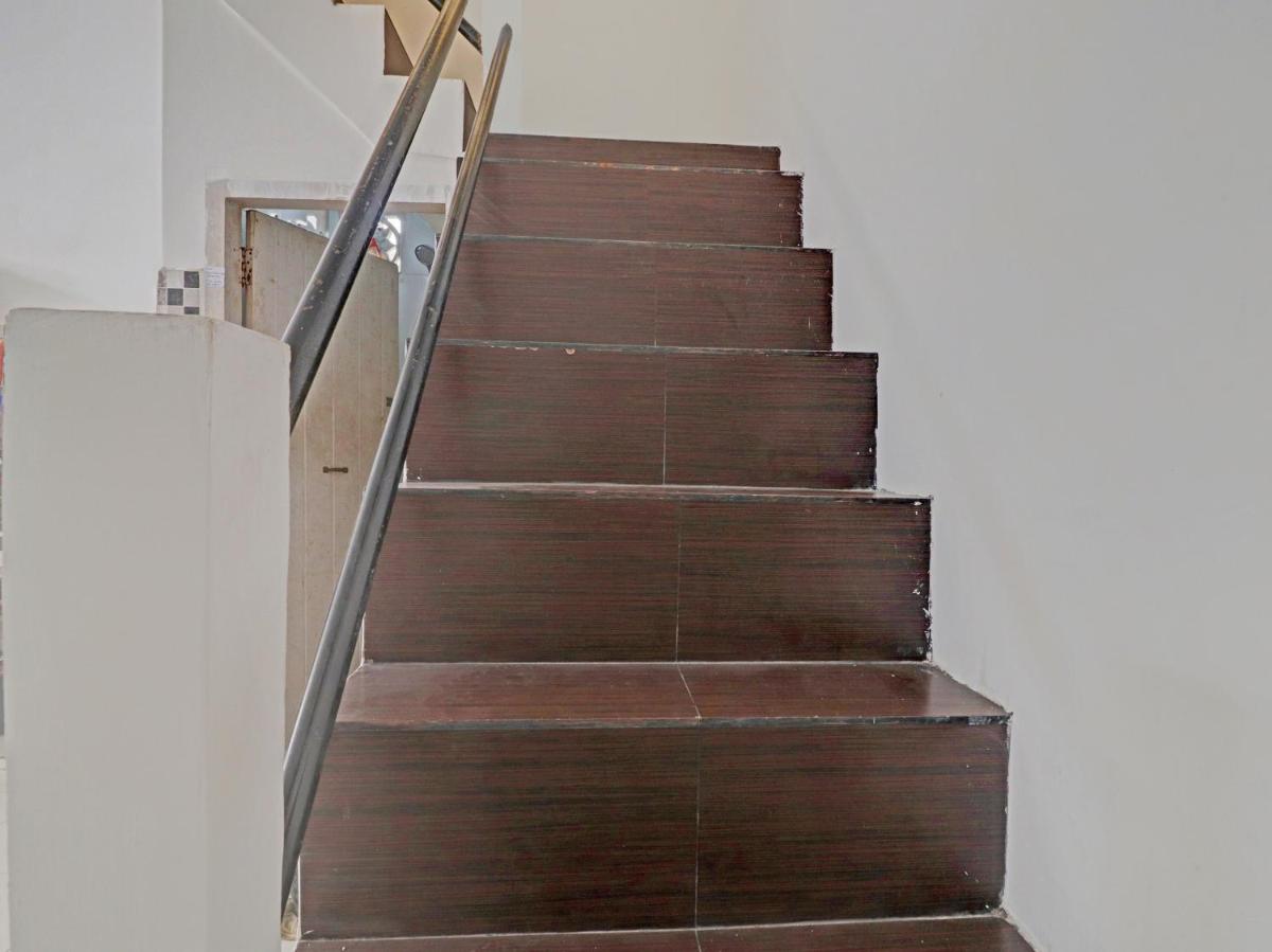 OYO 92561 Excellent Kost - Housity