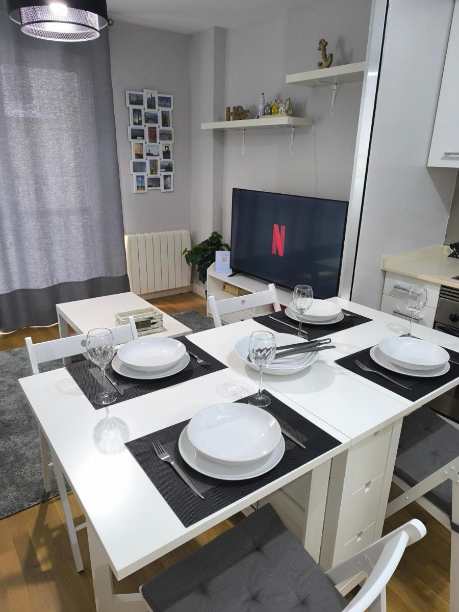 El Piso de Montse - Torre de Hércules - By Welcome to Coruña Homes - Housity