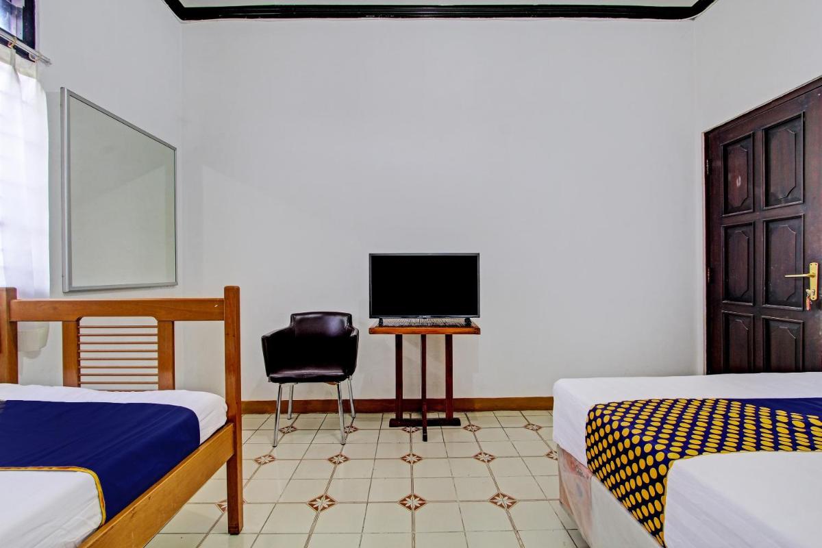 SPOT ON 92623 Mw 46 Guesthouse - Hizvo