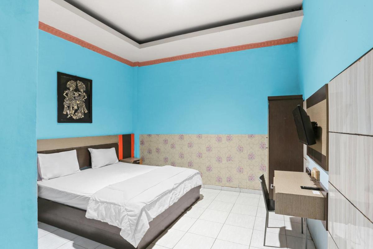 OYO 93046 Hotel Fortuna Parepare - Housity