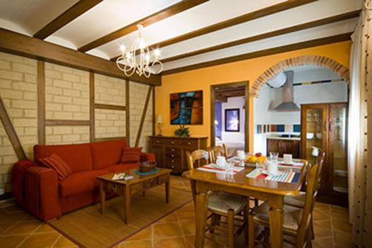Apartamentos Rurales Cumbres de Gredos - Housity