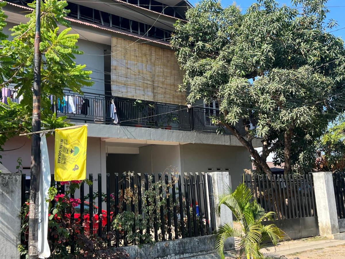 OYO 93137 Kost Maharaja - Housity