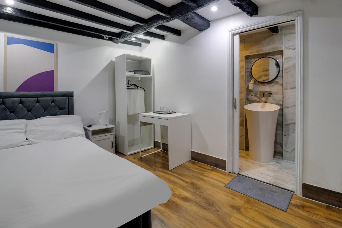 OYO Tudor Oaks Lodge Stevenage North - Housity