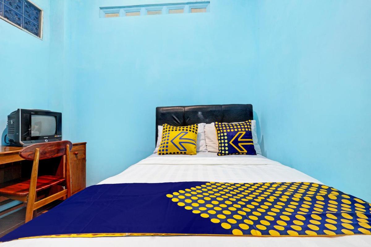 SPOT ON 93539 Juan Guest House - Housity