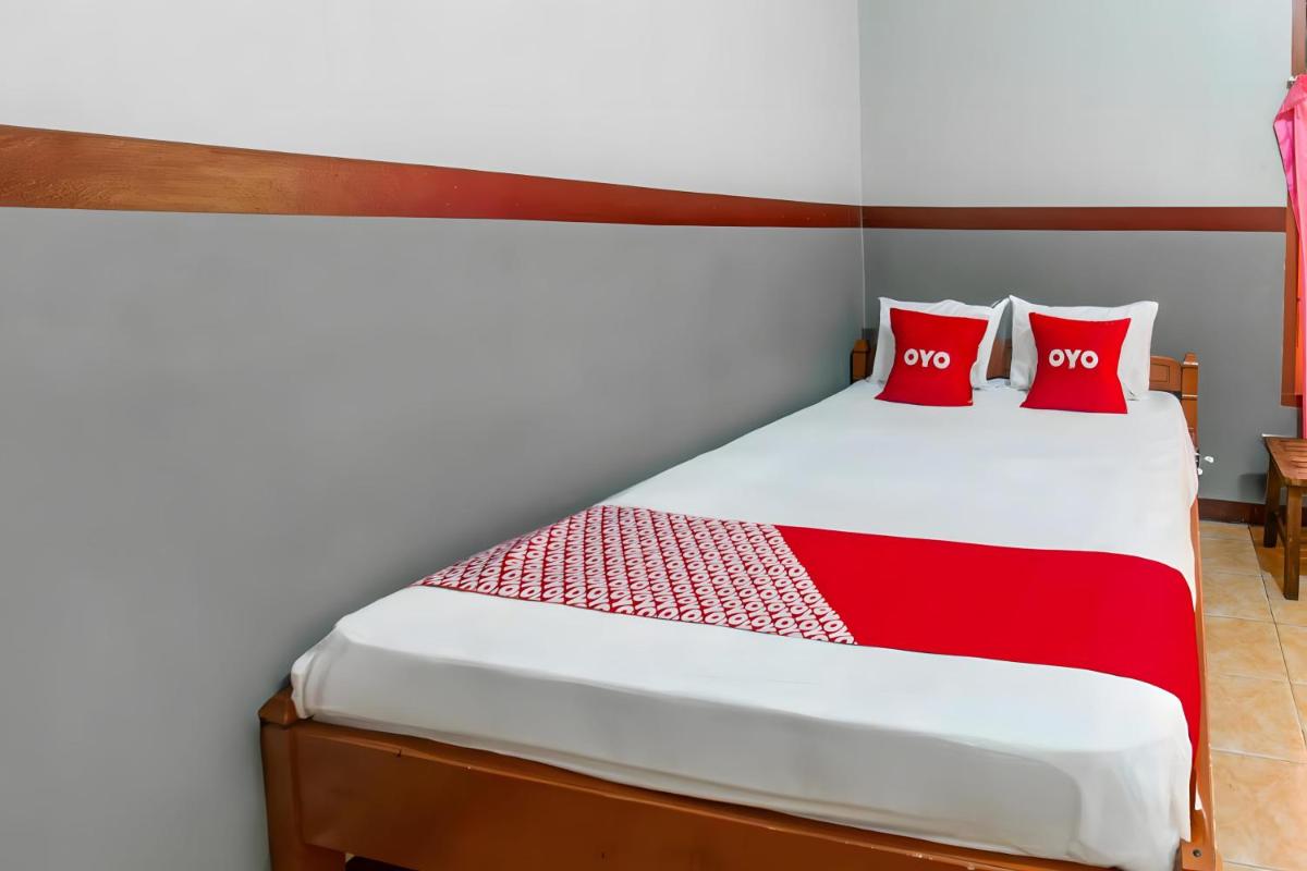 OYO 93617 Hotel Lanang - Housity