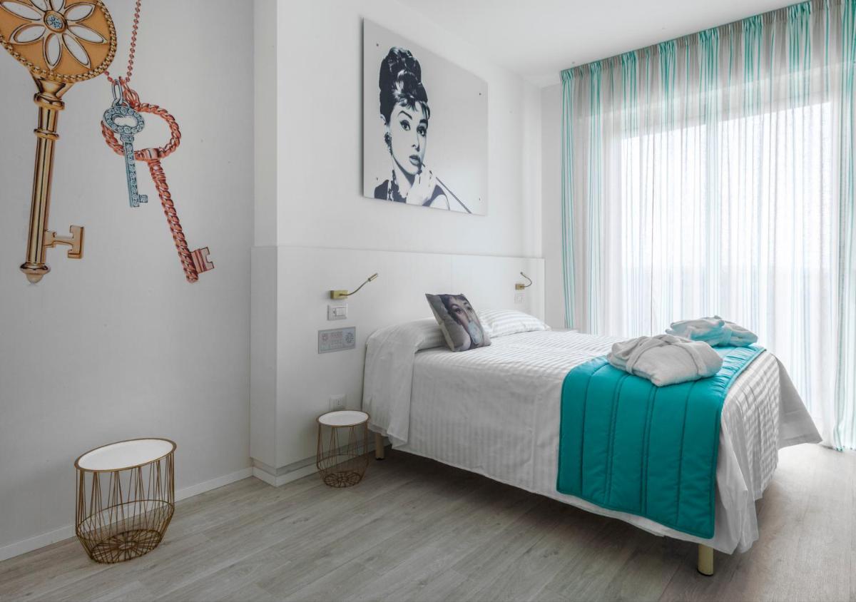 Hotel Tiffany's - Housity