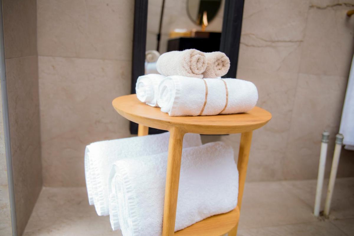 Ubucuti Lodge - Housity